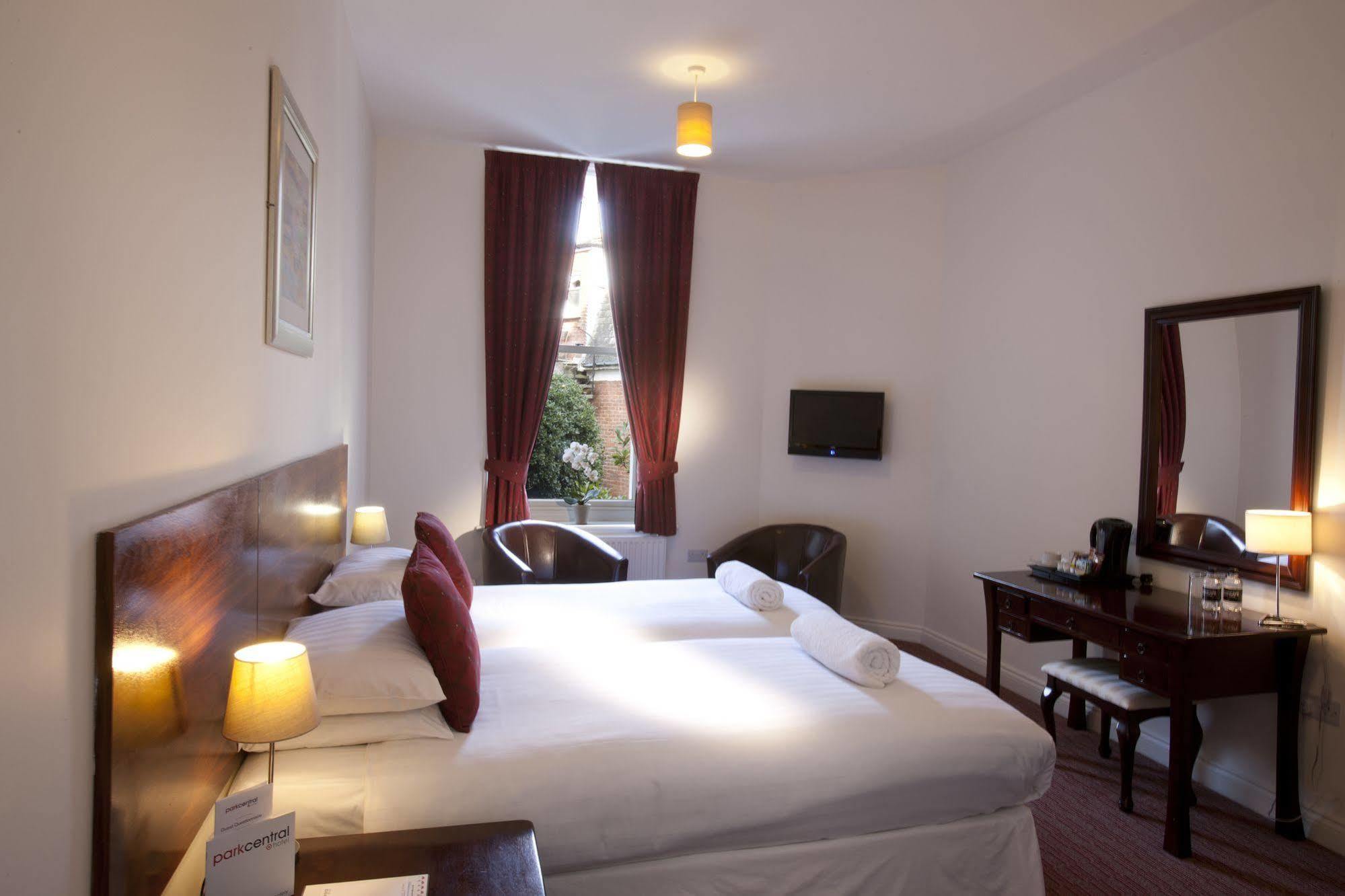 Park Central Hotel Борнмут Экстерьер фото